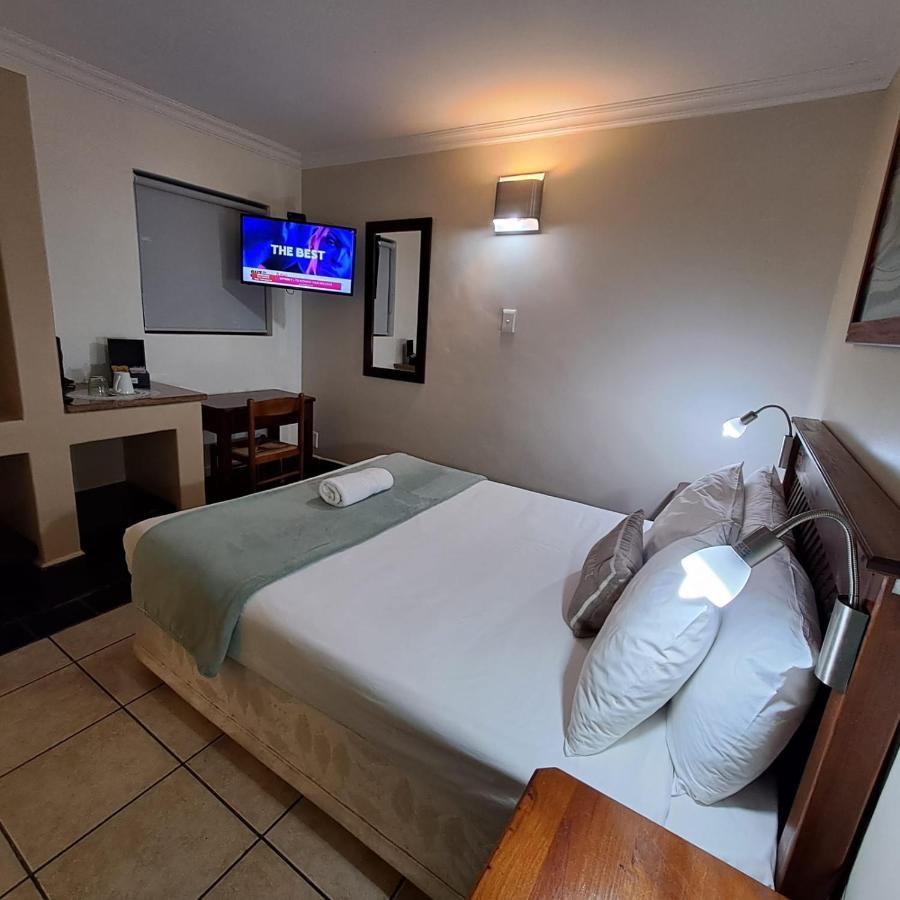 Green Door Guest House Mossel Bay Eksteriør bilde